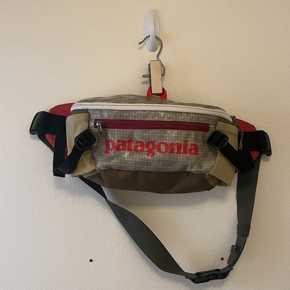 Patagonia Black Hole Waist Pack Rare Colorway
